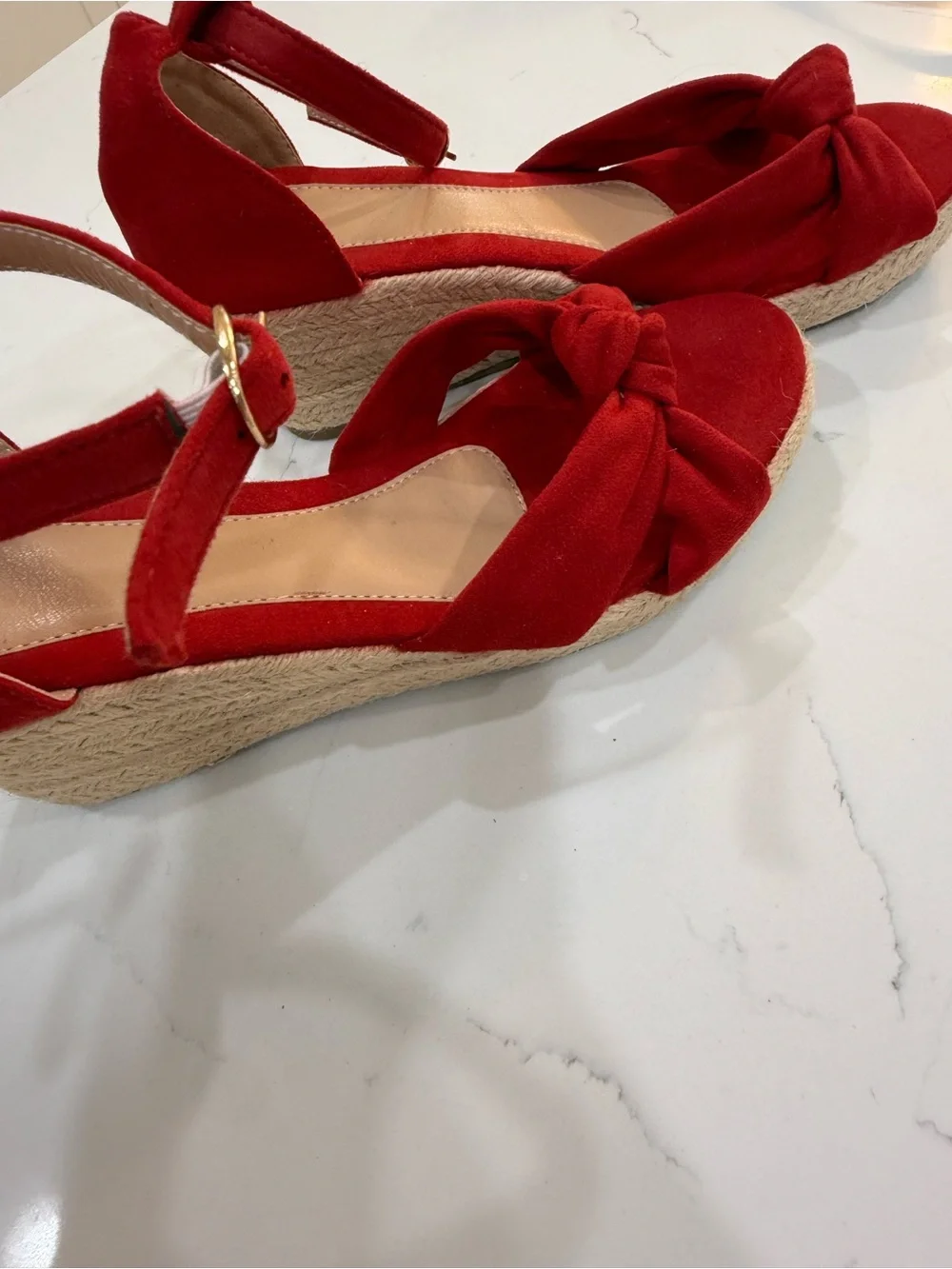 ❤️ Red Suede Bow Wedge Sandals